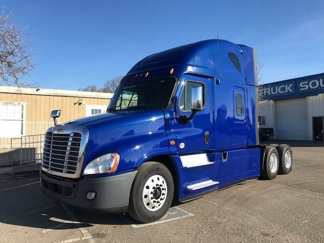 Freightliner Truck for sale, Acampo, CA