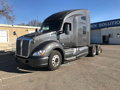Kenworth Sleeper Truck